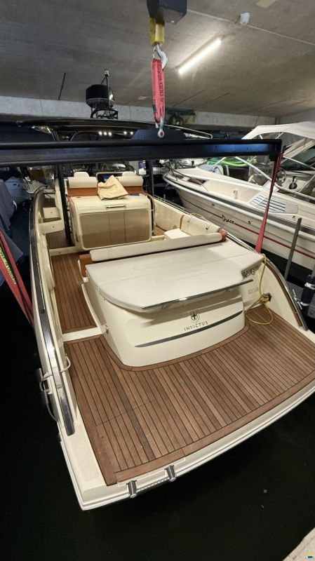 Invictus GT 320