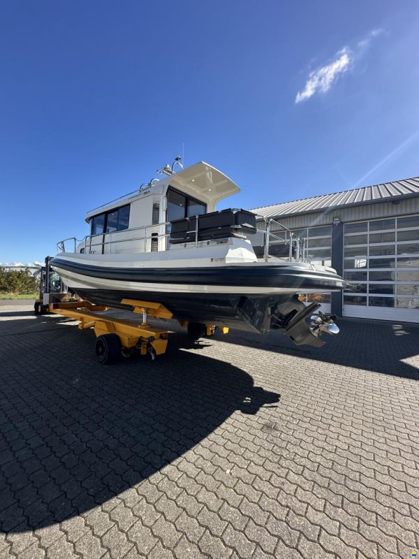 Paragon Yachts 31 Cabin