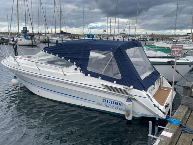 Marex 7100 Sport Cruiser