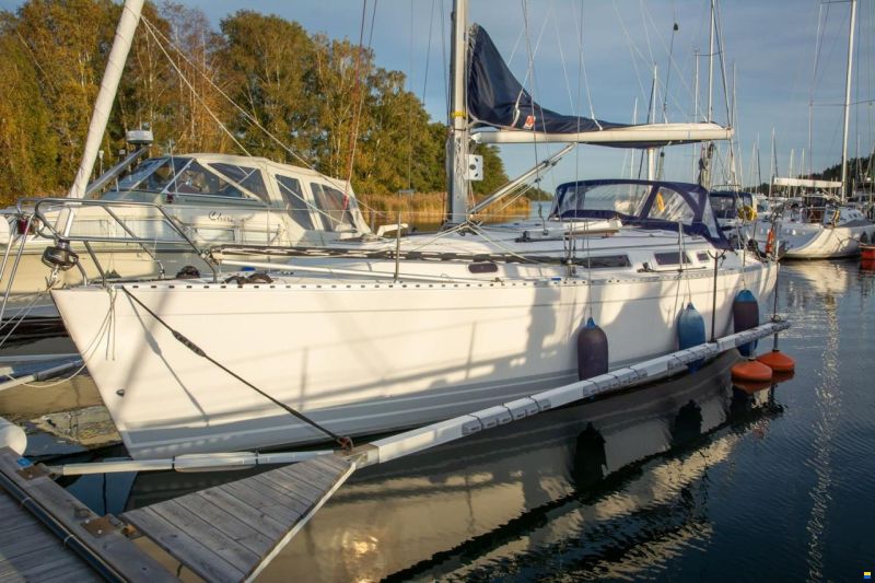 Hanse 341 R image