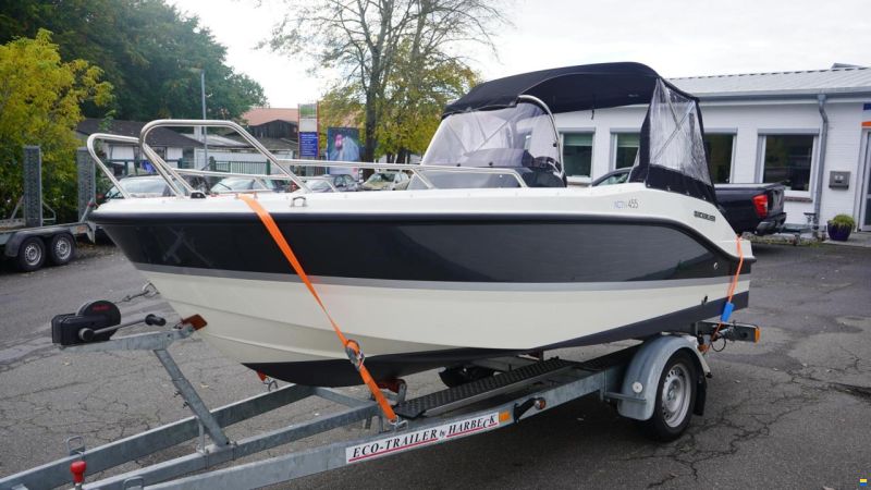Quicksilver Activ 455 Open mit 60PS und Trailer 2022