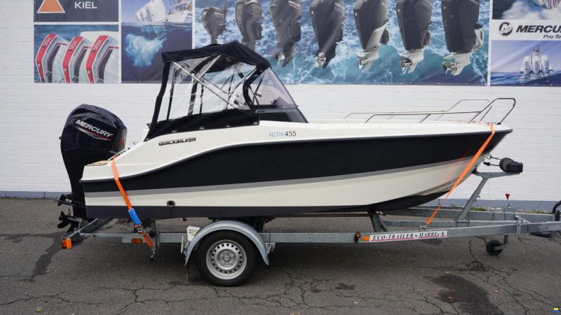 Quicksilver Activ 455 Open mit 60PS und Trailer 2022