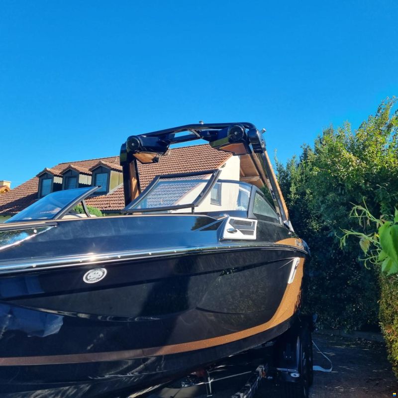 Centurion Ri230