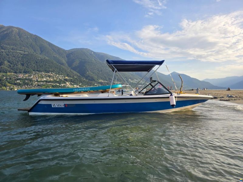 Correct Craft Ski nautique