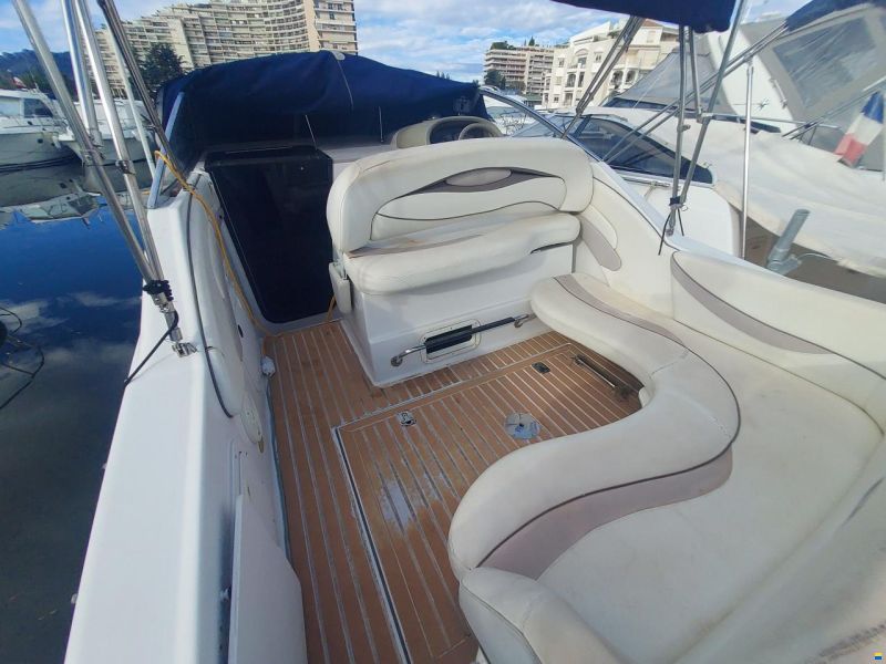 Four Winns 258 vista