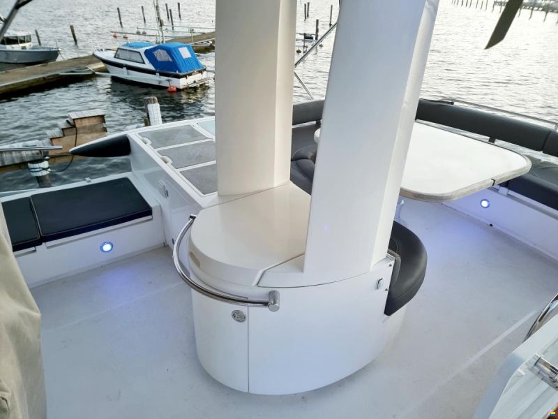Fairline Squadron 58 Volvo Penta D12-715 EVC