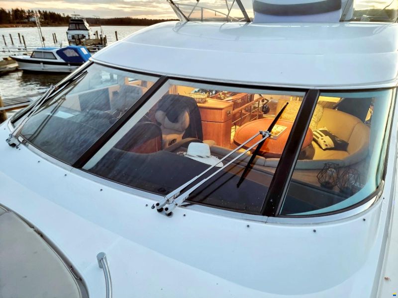Fairline Squadron 58 Volvo Penta D12-715 EVC