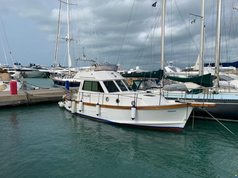 Sciallino 33 Fly