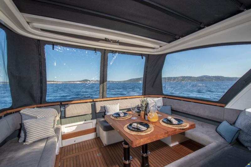 Marex 440 Gourmet Cruiser