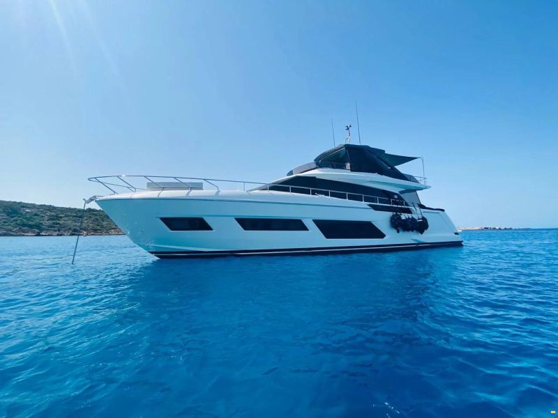 Gulf Craft Majesty 100