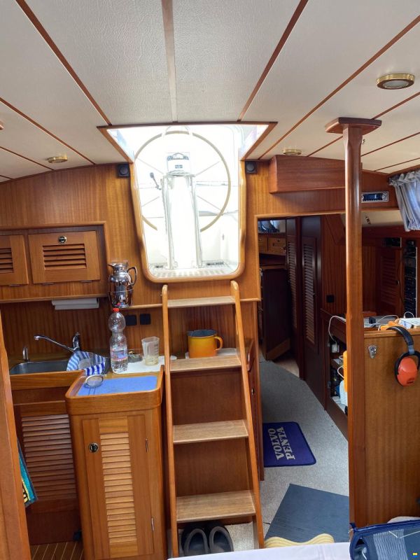 Hallberg-Rassy HR 42F