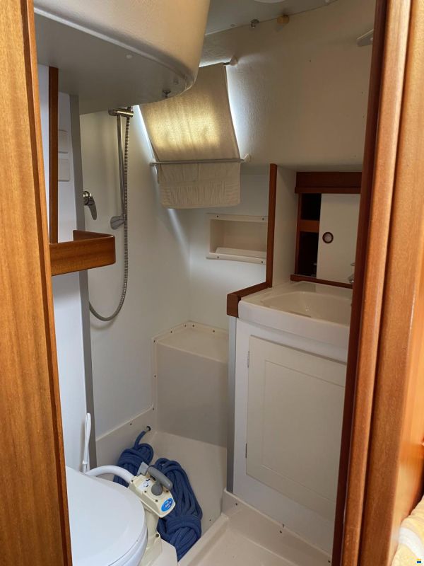 Hallberg-Rassy HR 42F