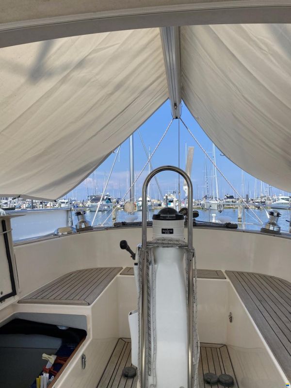 Hallberg-Rassy HR 42F