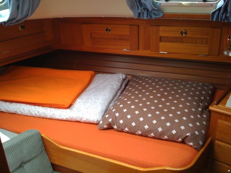 Hallberg-Rassy HR 42F