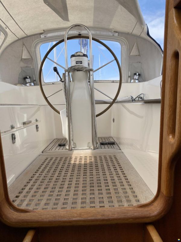 Hallberg-Rassy HR 42F