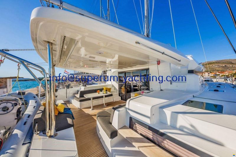 Lagoon 50