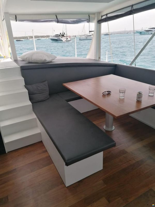 Custom 22m Catamaran