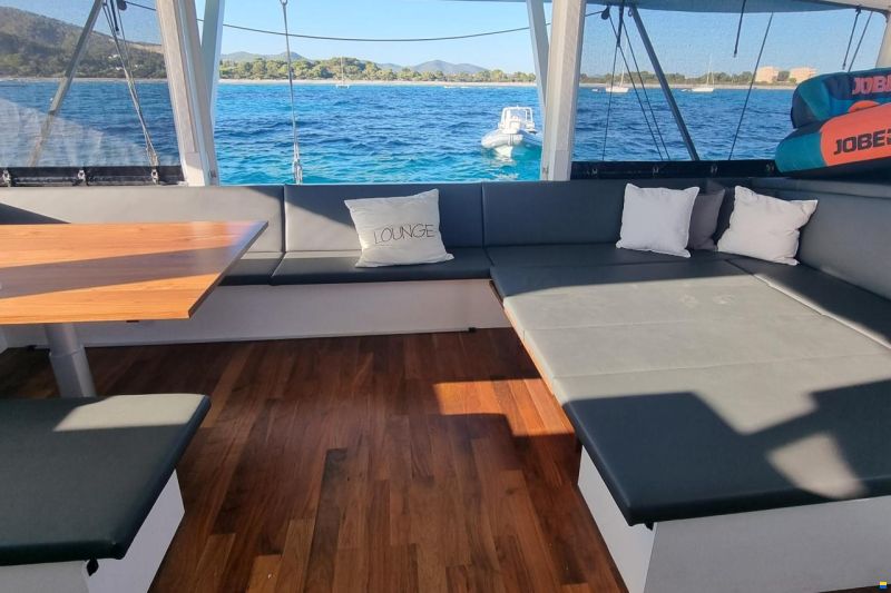 Custom 22m Catamaran