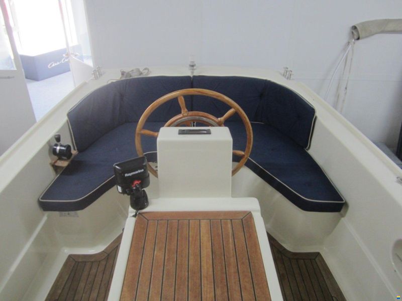 Interboat DE 19