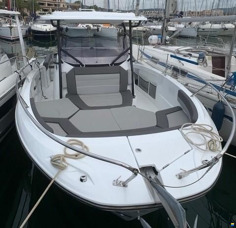 Jeanneau Cap Camarat 9.0 CC