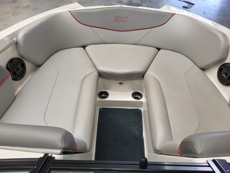 MasterCraft NXT22