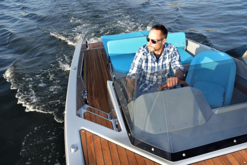 Ganz Boats Ovation 6.8 E