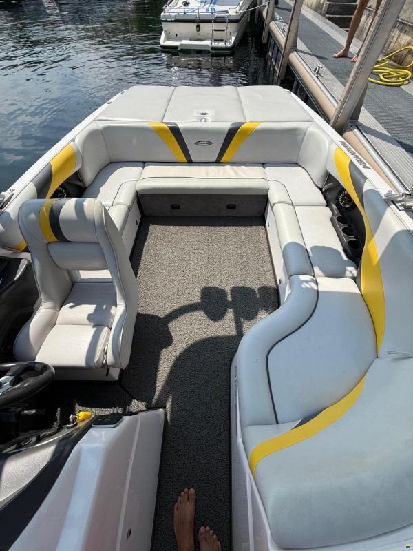 Moomba Outback V