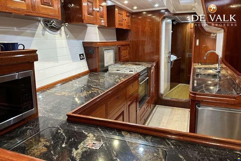 Hoek Classic 73ft