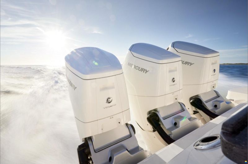 Boston Whaler 405 Conquest