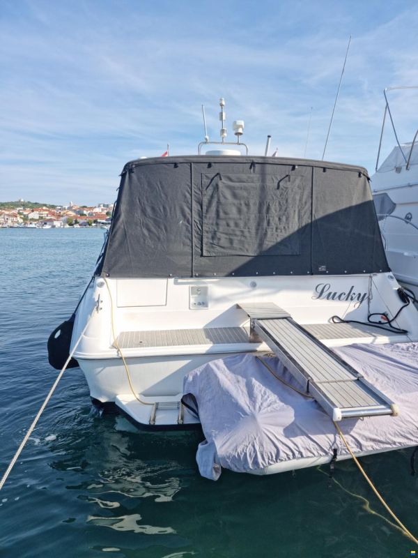 Sea Ray 440 SD