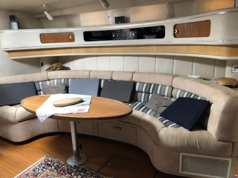 Sea Ray 440 SD