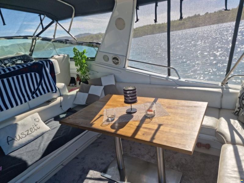 Sea Ray 440 SD