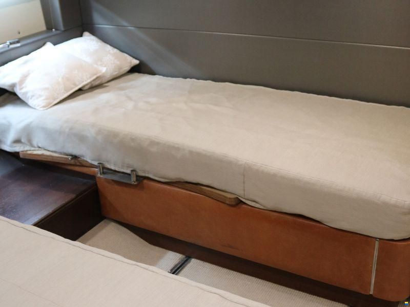 Sunseeker Portofino 40