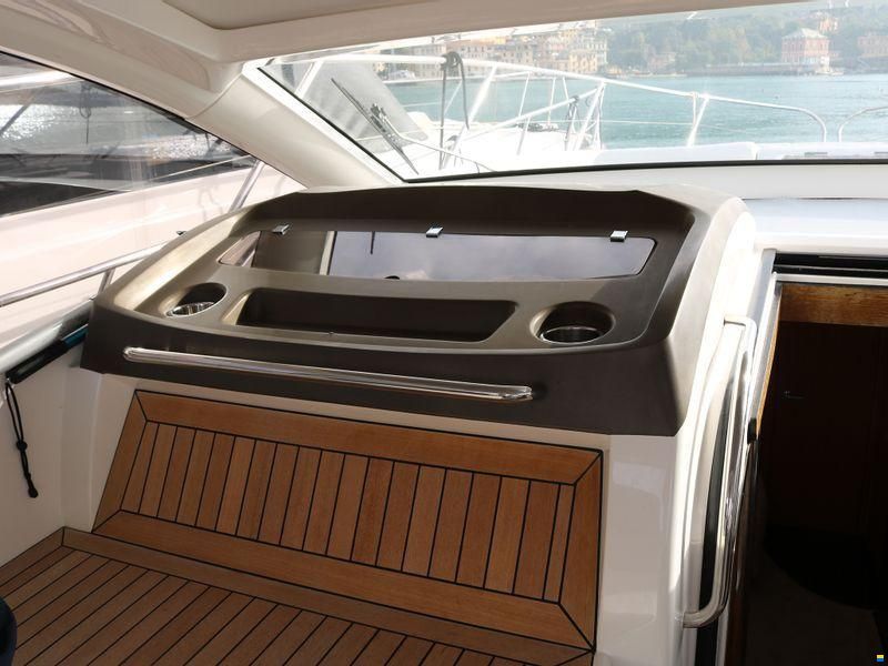 Sunseeker Portofino 40
