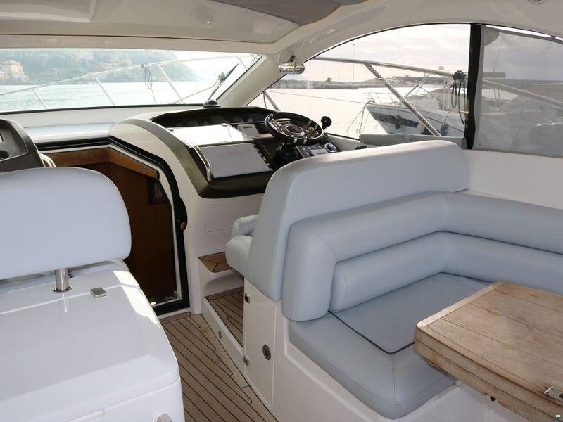 Sunseeker Portofino 40
