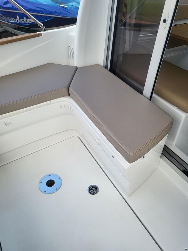 Beneteau Antares 6.8