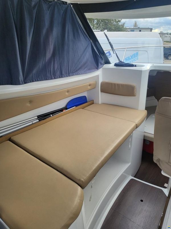 Beneteau Antares 6.8