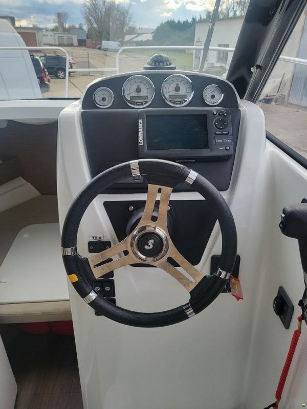 Beneteau Antares 6.8