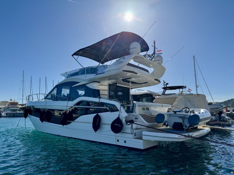 Galeon 440 Fly