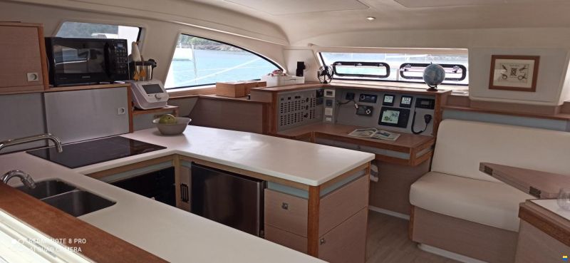 Catana 55