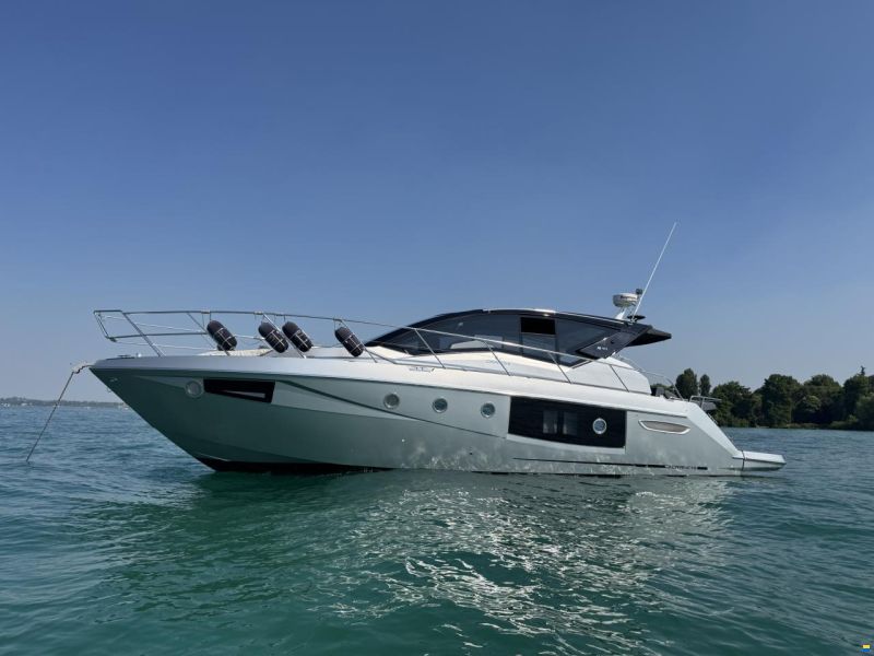 Cranchi M44 HT