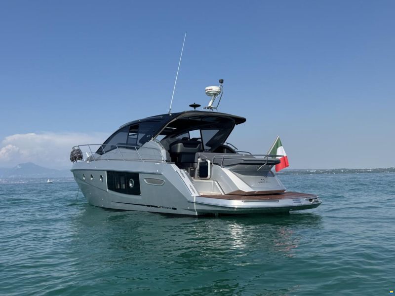 Cranchi M44 HT