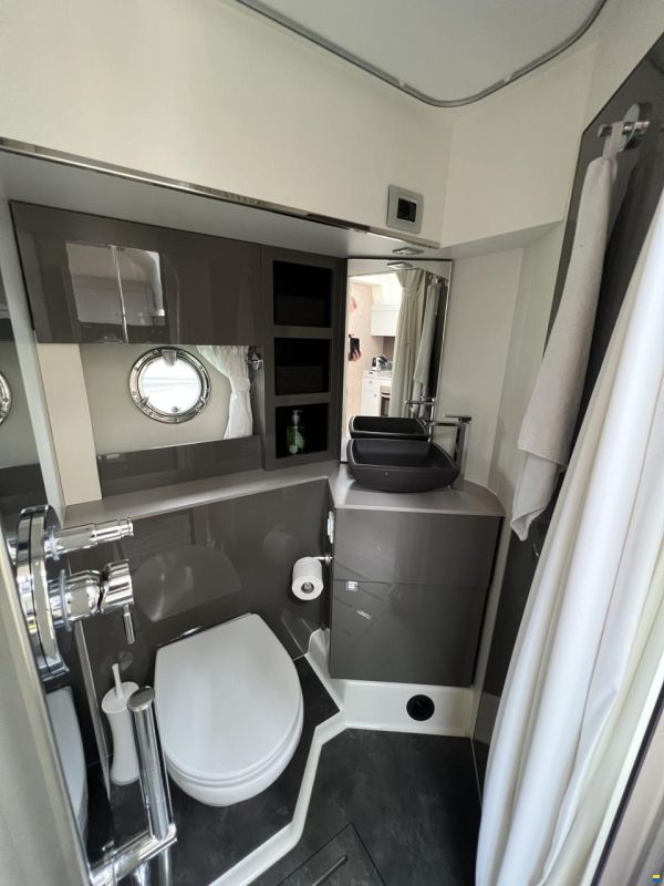 Cranchi M44 HT