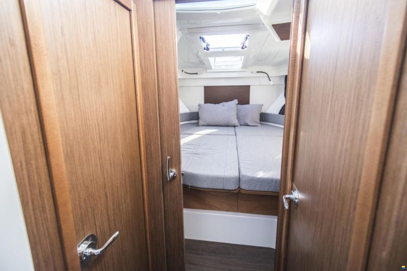 Beneteau Antares 9 OB, 2026 NEW BOAT