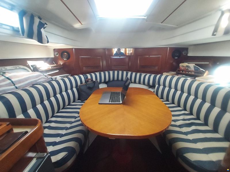 Beneteau OMBRINE 800