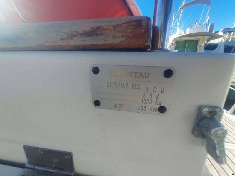 Beneteau OMBRINE 800