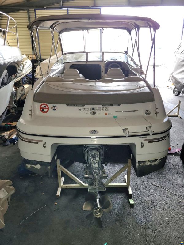 Four Winns 205 Sundowner