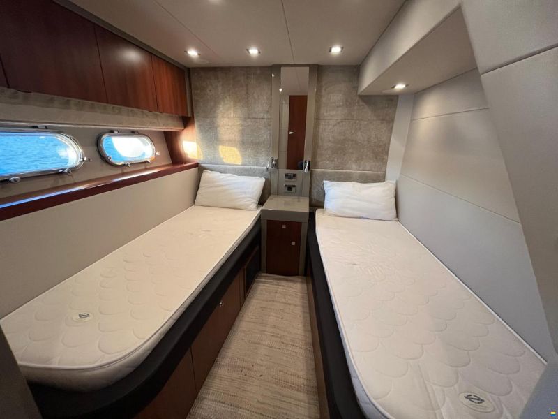 Sunseeker Predator 60