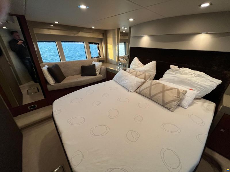 Sunseeker Predator 60