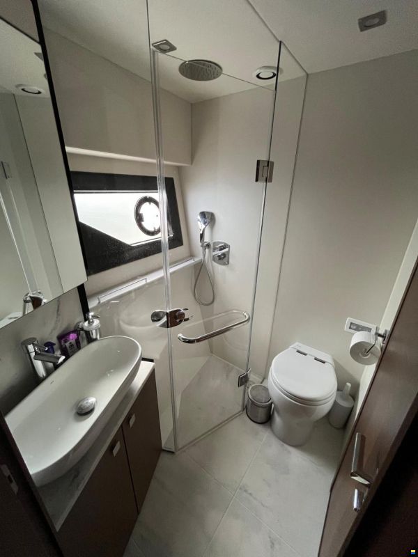 Sunseeker Predator 50